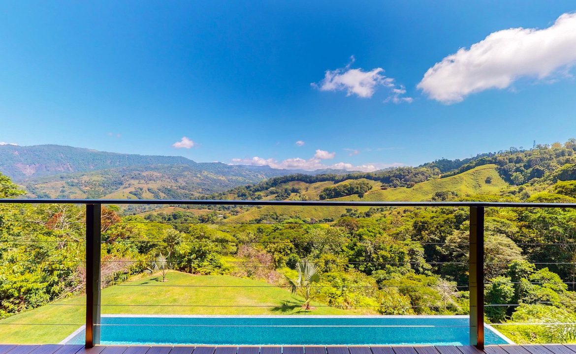 AMAZING PROPERTY WITH OCEAN AND MOUNTAIN VIEWS IN ESCALERAS – 2.44 ACRES