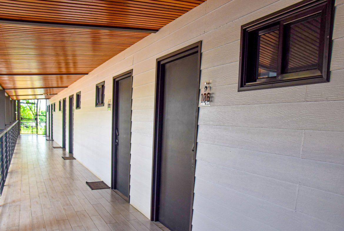 COMMERCIAL CENTER FOR SALE IN UVITA  – 0.84 ACRES
