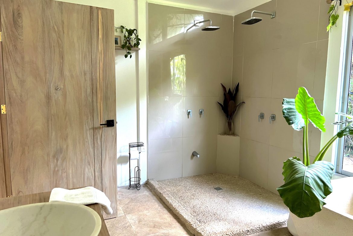 COZY HOME NEAR RIVER IN HATILLO