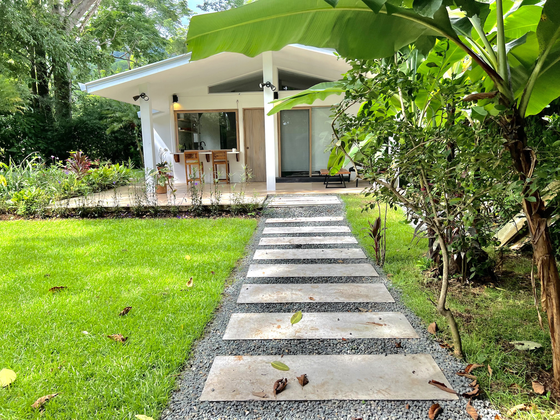 IMG_0964 COZY HOME NEAR RIVER IN HATILLO