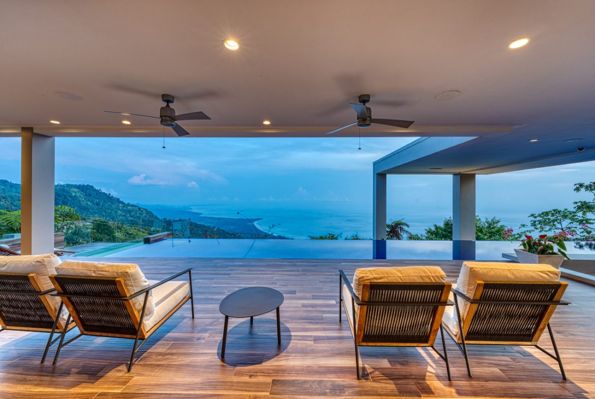 CHÂTEAU MONTAGE – LUXURY HOUSE, GUEST HOUSE, CARETAKER HOUSE AND AMAZING VIEWS IN GATED COMMUNITY, Uvita, Costa Rica — photo 8
