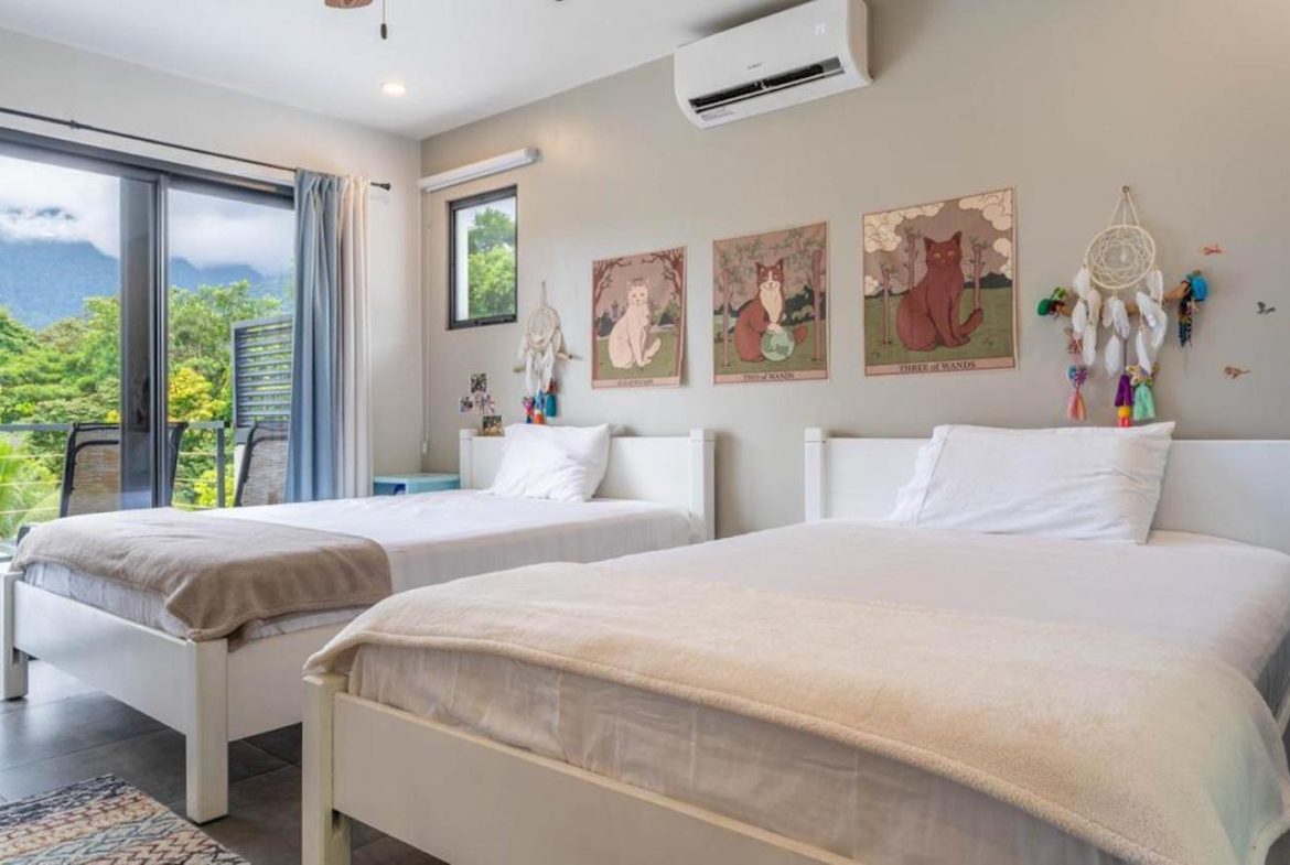 JUNGLE VIEW 3 BEDROOM HOME – 0.86 ACRES