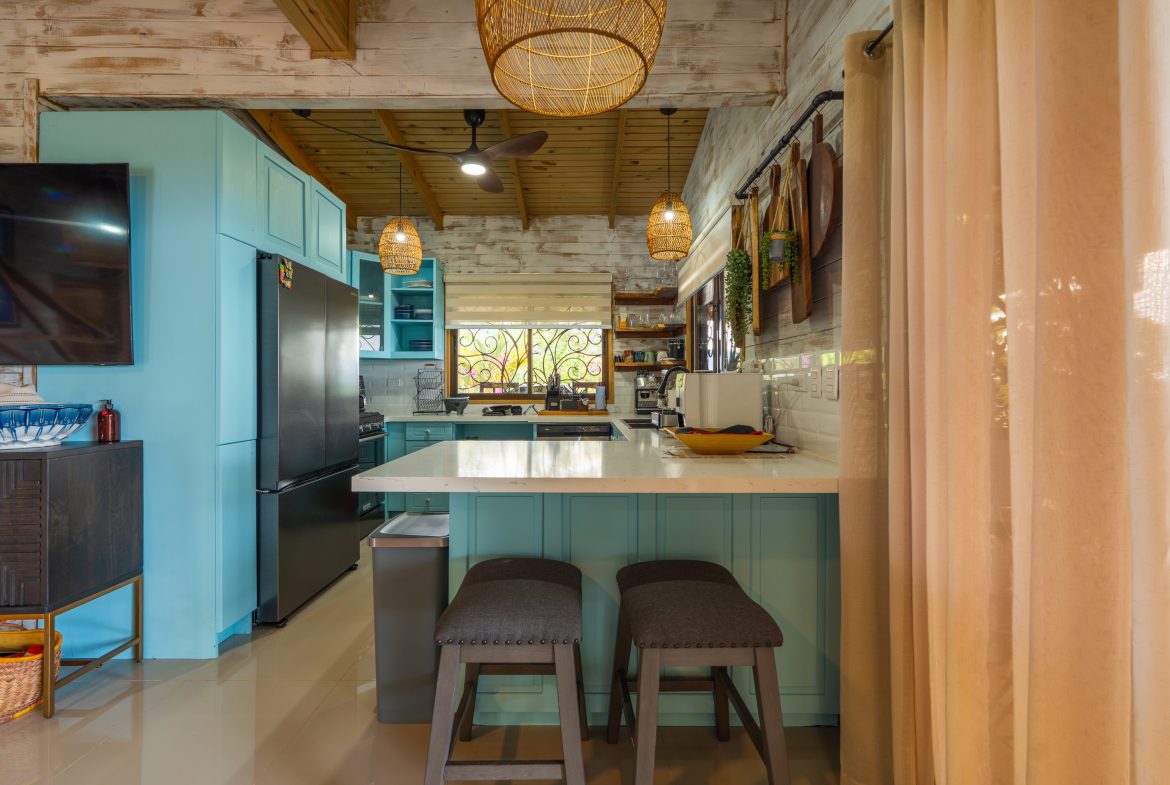 OCEAN VIEW HOME WITH TREE HOUSE VIBES
