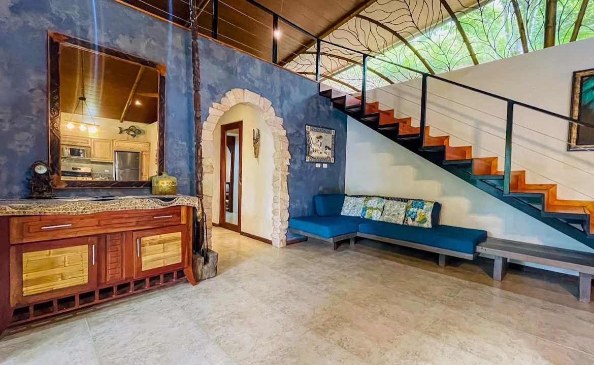 HOUSE AND GUEST HOUSE IN CENTRAL OJOCHAL – 1.35 ACRES