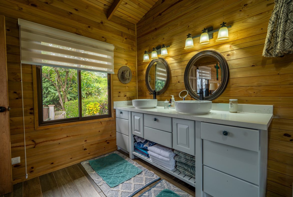 OCEAN VIEW HOME WITH TREE HOUSE VIBES