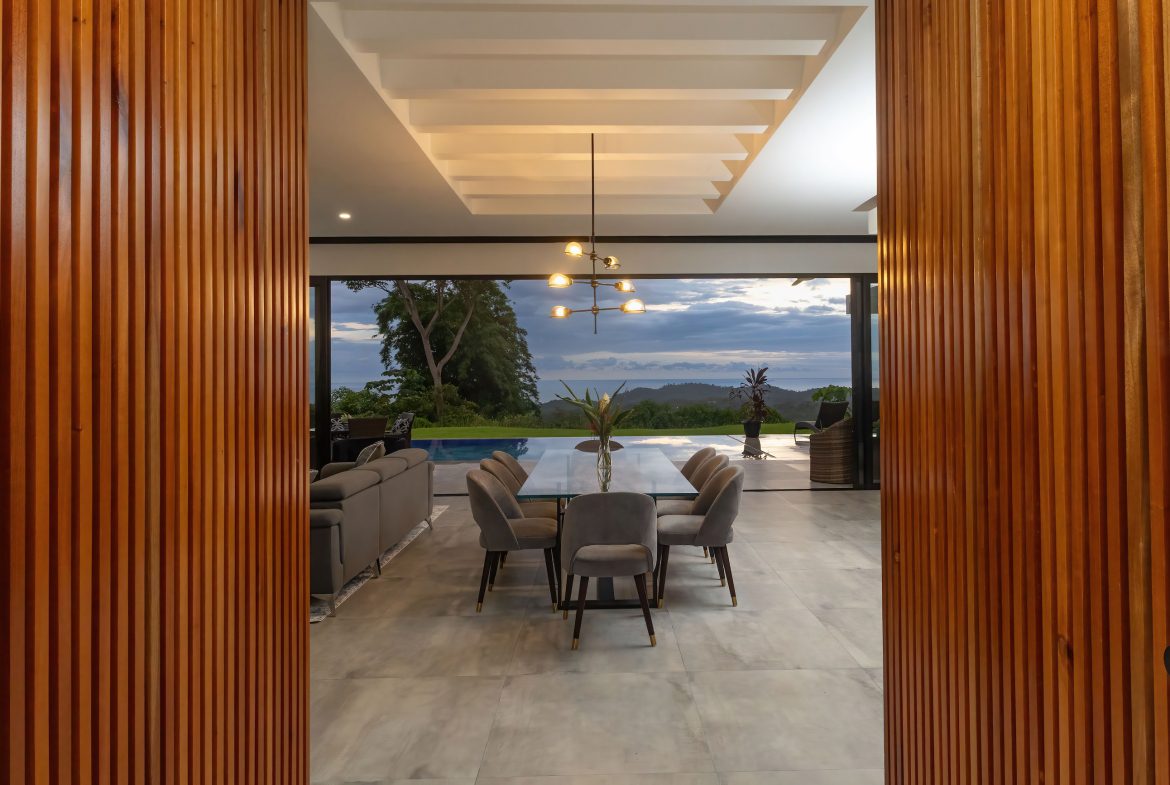 MODERN  PROPERTY WITH VIEWS OF THE PACIFIC OCAEN AND JUNGLE IN OJOCHAL, Uvita, Costa Rica — photo 5