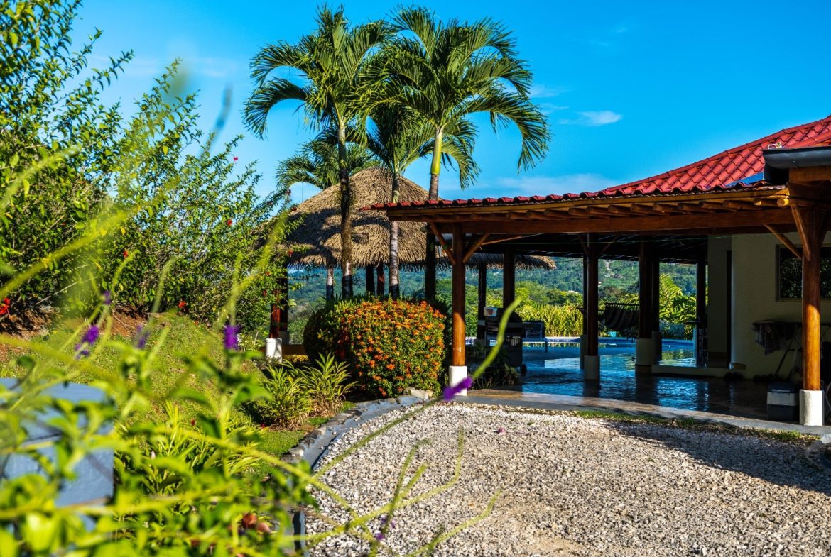 PROPERTY WITH A GUEST HOUSE AND PANORAMIC VIEWS OF THE OCEAN AND MOUNTAINS, IN OJOCHAL – 2.58 ACRES, Uvita, Costa Rica — photo 7