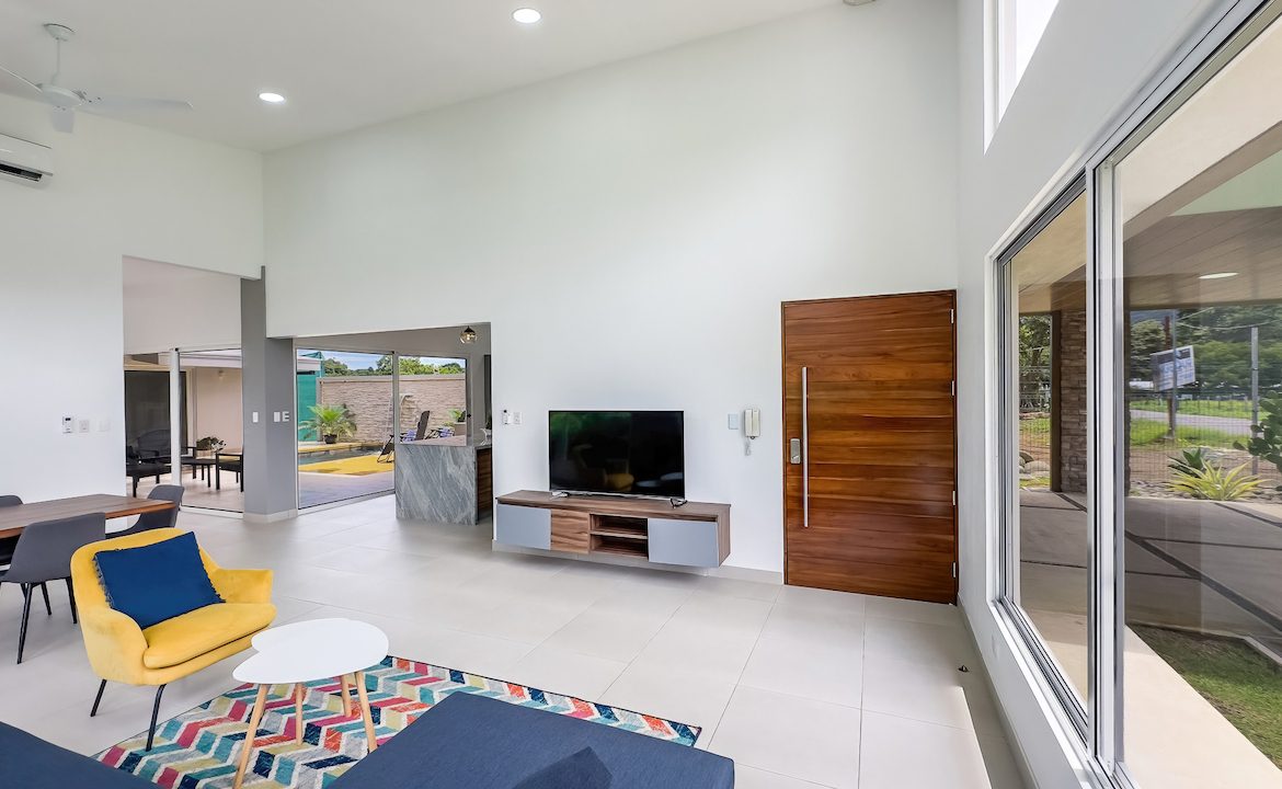 BRAND NEW 3 BEDROOM, 2.5 BATHROOM MODERN HOME IN UVITA, Uvita, Costa Rica — photo 6