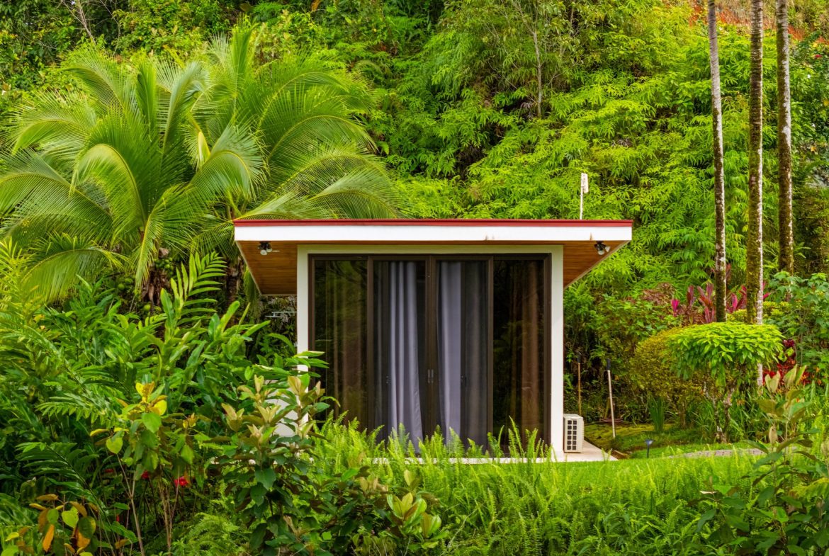 VERY PRIVATE OCEAN AND JUNGLE VIEW HOME IN OJOCHAL, Uvita, Costa Rica — photo 3