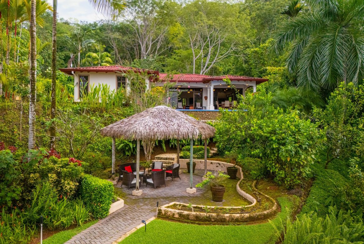 VERY PRIVATE OCEAN AND JUNGLE VIEW HOME IN OJOCHAL, Uvita, Costa Rica — photo 4