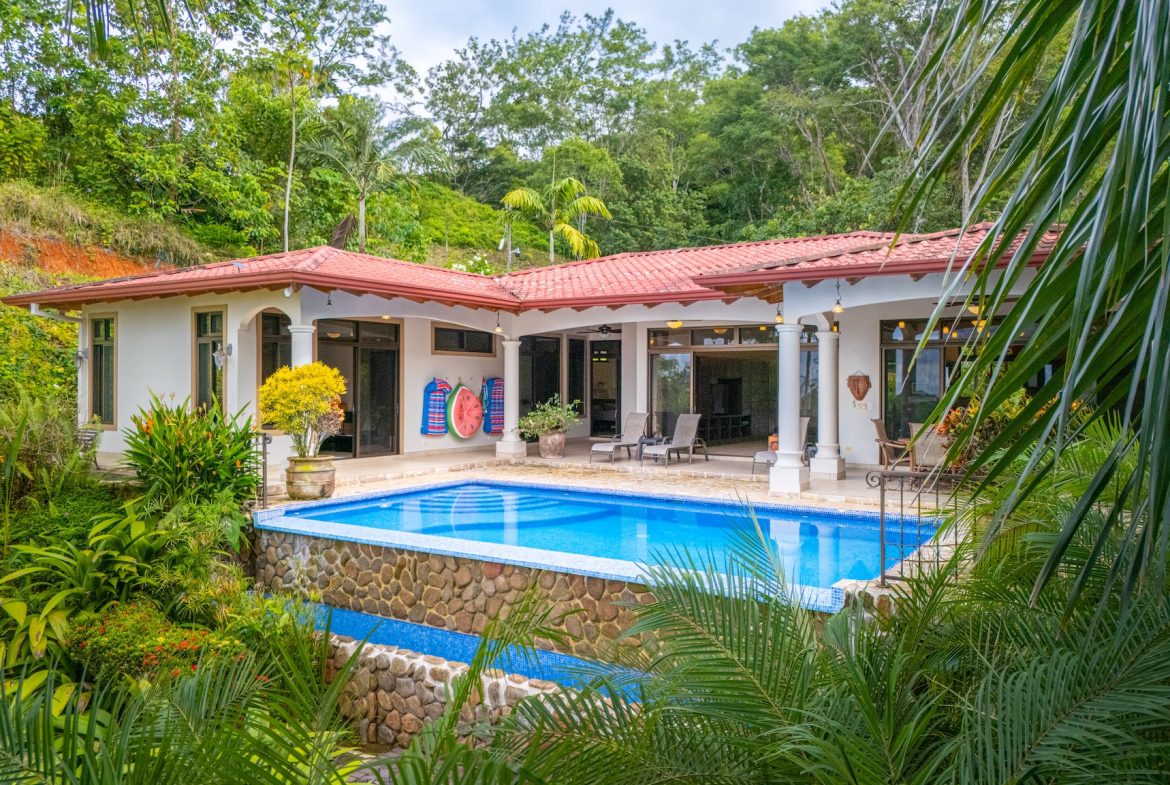 VERY PRIVATE OCEAN AND JUNGLE VIEW HOME IN OJOCHAL, Uvita, Costa Rica — photo 7