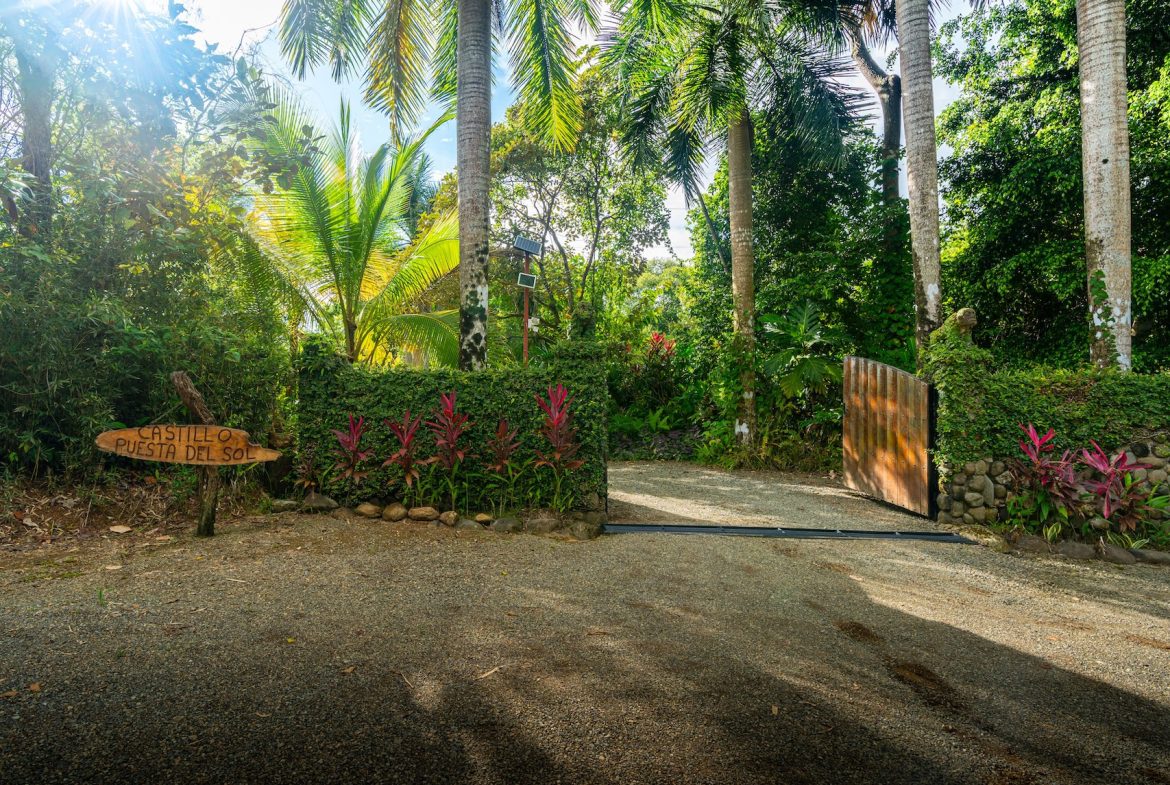 MEDITERRANEAN ESTATE IN THE HEART OF ESCALERAS, DOMINICAL, Uvita, Costa Rica — photo 6