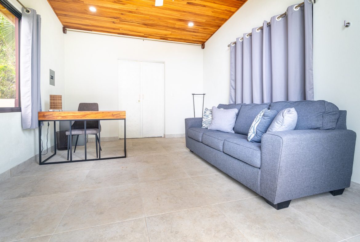 VERY PRIVATE OCEAN AND JUNGLE VIEW HOME IN OJOCHAL