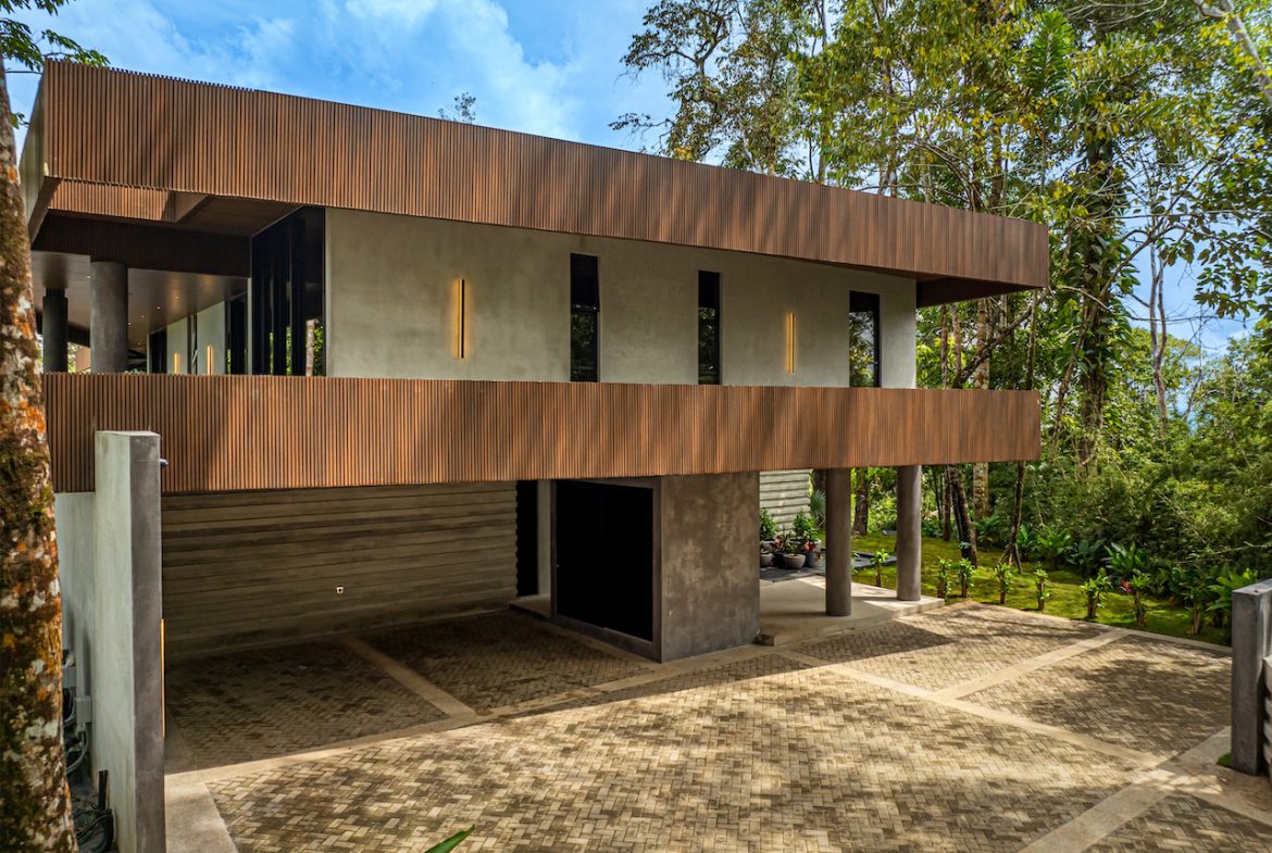 CASA CORAZÓN DE LA SELVA – AMAZING OCEAN VIEW HOME IN ESCALERAS