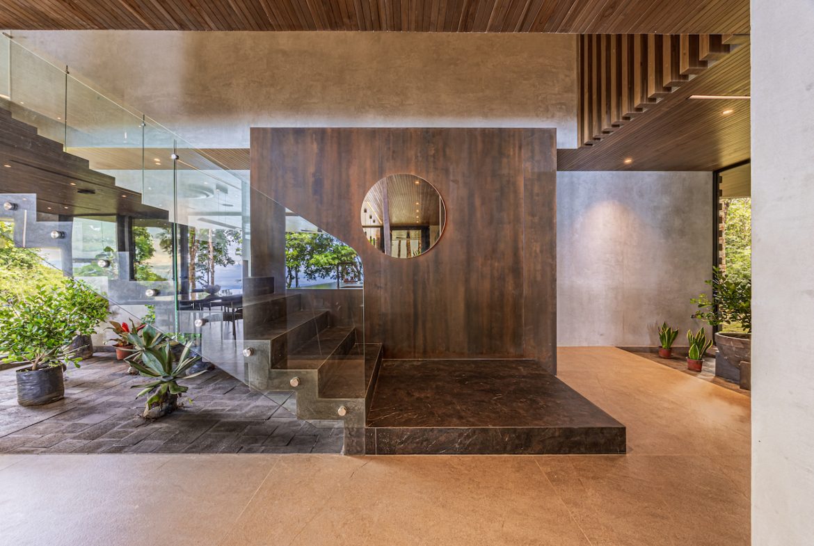 CASA CORAZÓN DE LA SELVA – AMAZING OCEAN VIEW HOME IN ESCALERAS