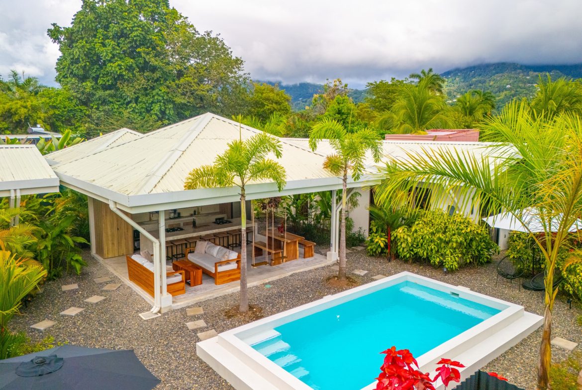 INVESTMENT OPPORTUNITY – 4 BEDROOM MINI RESORT IN UVITA, Uvita, Costa Rica — photo 6