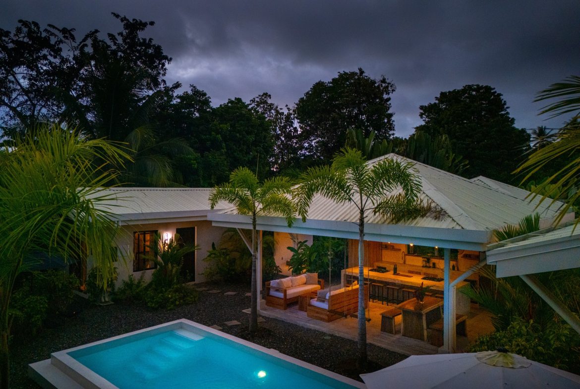 INVESTMENT OPPORTUNITY – 4 BEDROOM MINI RESORT IN UVITA, Uvita, Costa Rica — photo 7