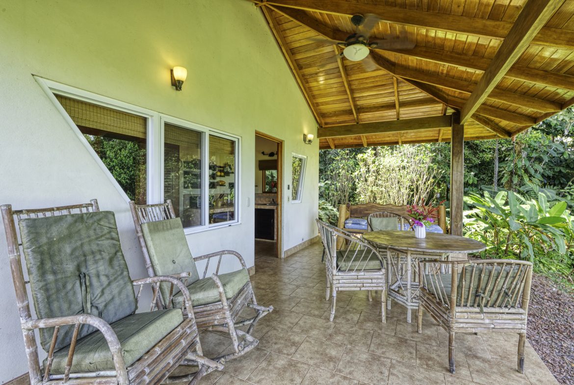 PROPERTY WITH MANICURED LANDSCAPED , OCEAN AND VALLEY VIEW PLUS SMALL HOUSE , CABIN AND STUDIO – 4.72 ACRES, Uvita, Costa Rica — photo 8