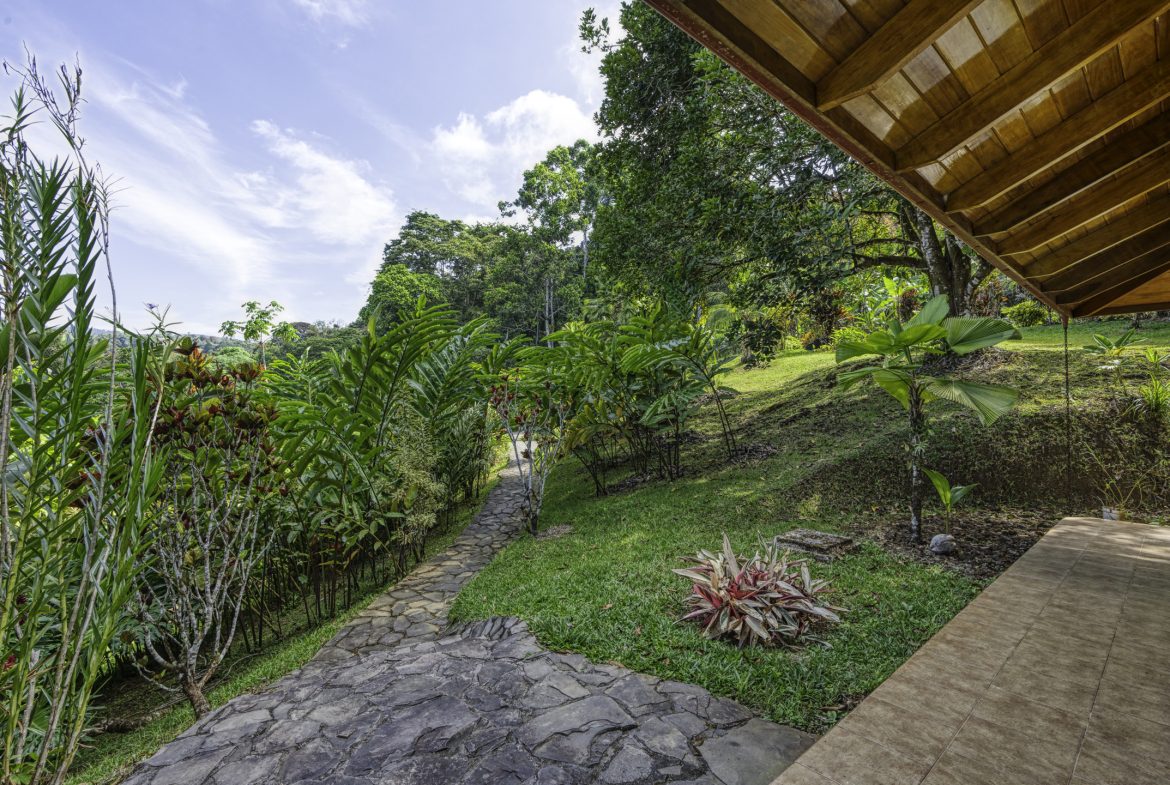 PROPERTY WITH MANICURED LANDSCAPED , OCEAN AND VALLEY VIEW PLUS SMALL HOUSE , CABIN AND STUDIO – 4.72 ACRES