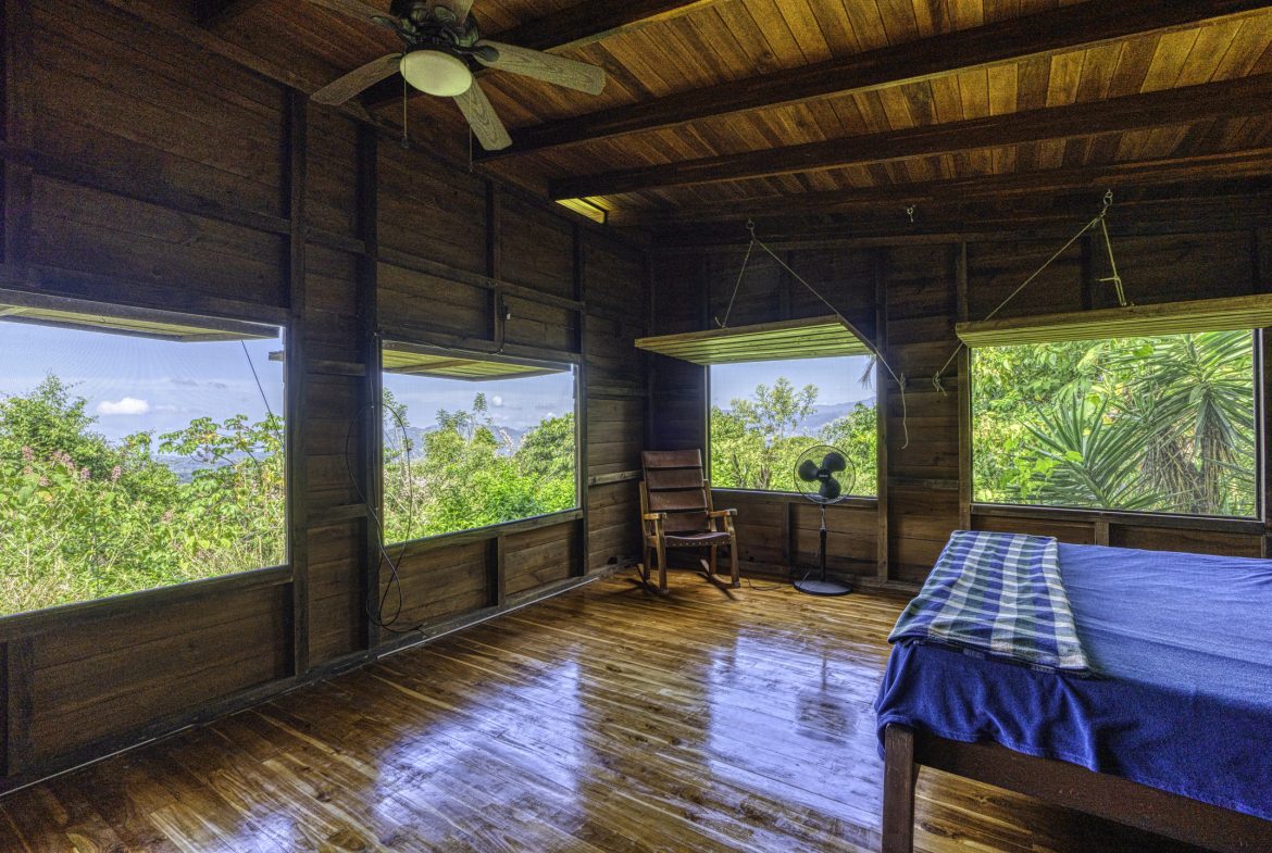 PROPERTY WITH MANICURED LANDSCAPED , OCEAN AND VALLEY VIEW PLUS SMALL HOUSE , CABIN AND STUDIO – 4.72 ACRES
