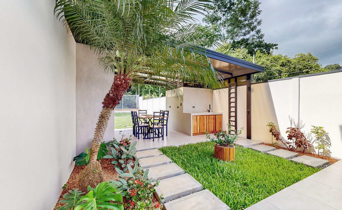 BEAUTIFUL BRAND NEW 3 BEDROOM HOME IN CENTRAL UVITA, Uvita, Costa Rica — photo 6