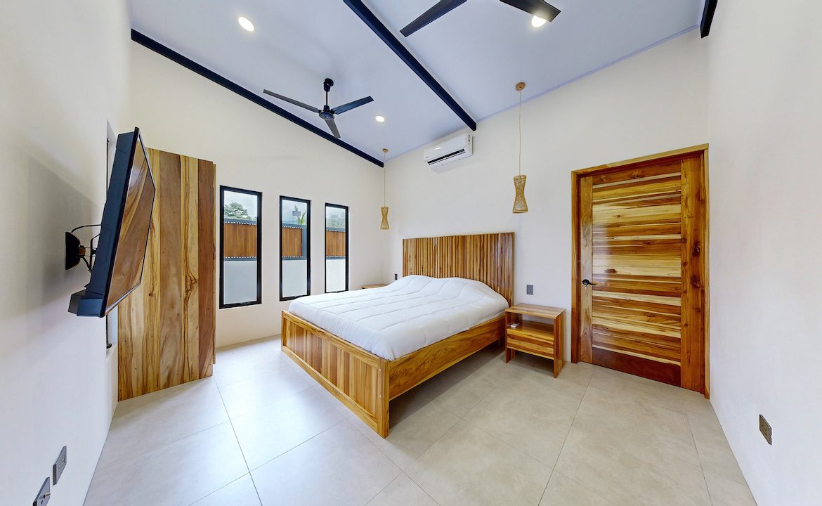 BEAUTIFUL BRAND NEW 3 BEDROOM HOME IN CENTRAL UVITA
