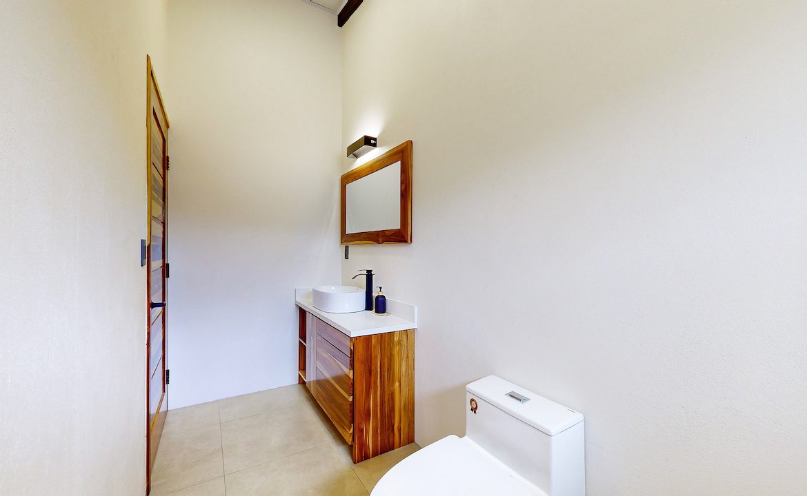 BEAUTIFUL BRAND NEW 3 BEDROOM HOME IN CENTRAL UVITA