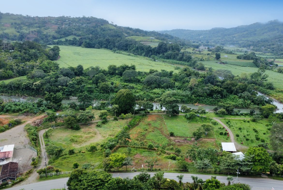 PRIME RESIDENTIAL & COMMERCIAL DEVELOPMENT LAND WITH RIVER FRONTAGE – 2.3 ACRES