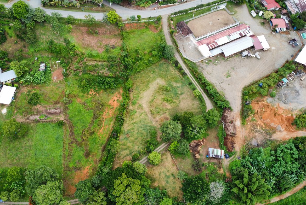 PRIME RESIDENTIAL & COMMERCIAL DEVELOPMENT LAND WITH RIVER FRONTAGE – 2.3 ACRES