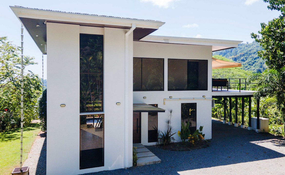 OCEAN VIEW HOME IN ESCALERAS NEAR DOMINICAL – 1.77 ACRES