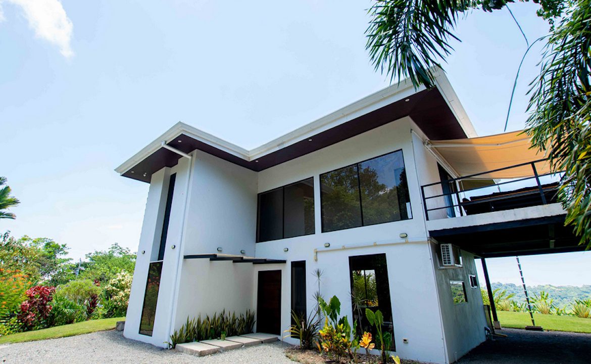 OCEAN VIEW HOME IN ESCALERAS NEAR DOMINICAL – 1.77 ACRES