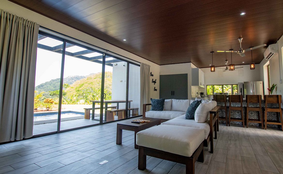 OCEAN VIEW HOME IN ESCALERAS NEAR DOMINICAL – 1.77 ACRES
