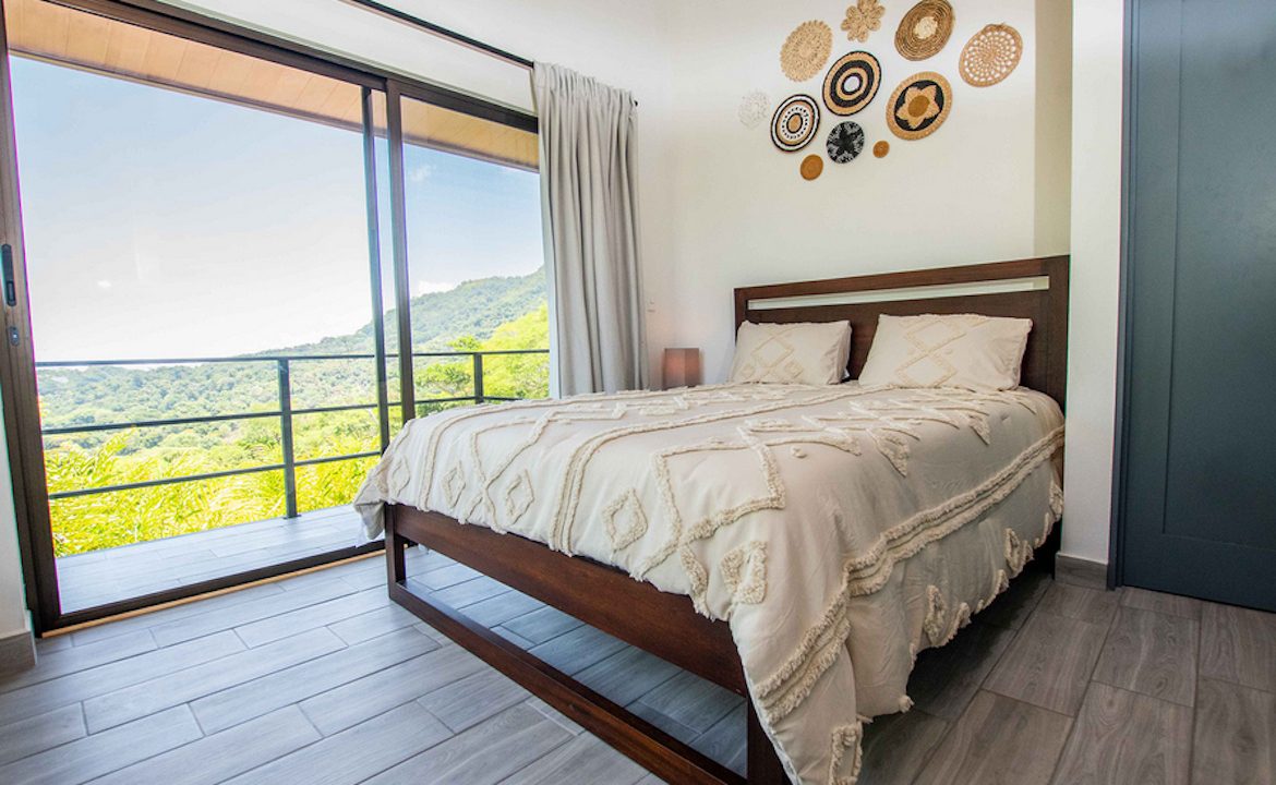 OCEAN VIEW HOME IN ESCALERAS NEAR DOMINICAL – 1.77 ACRES
