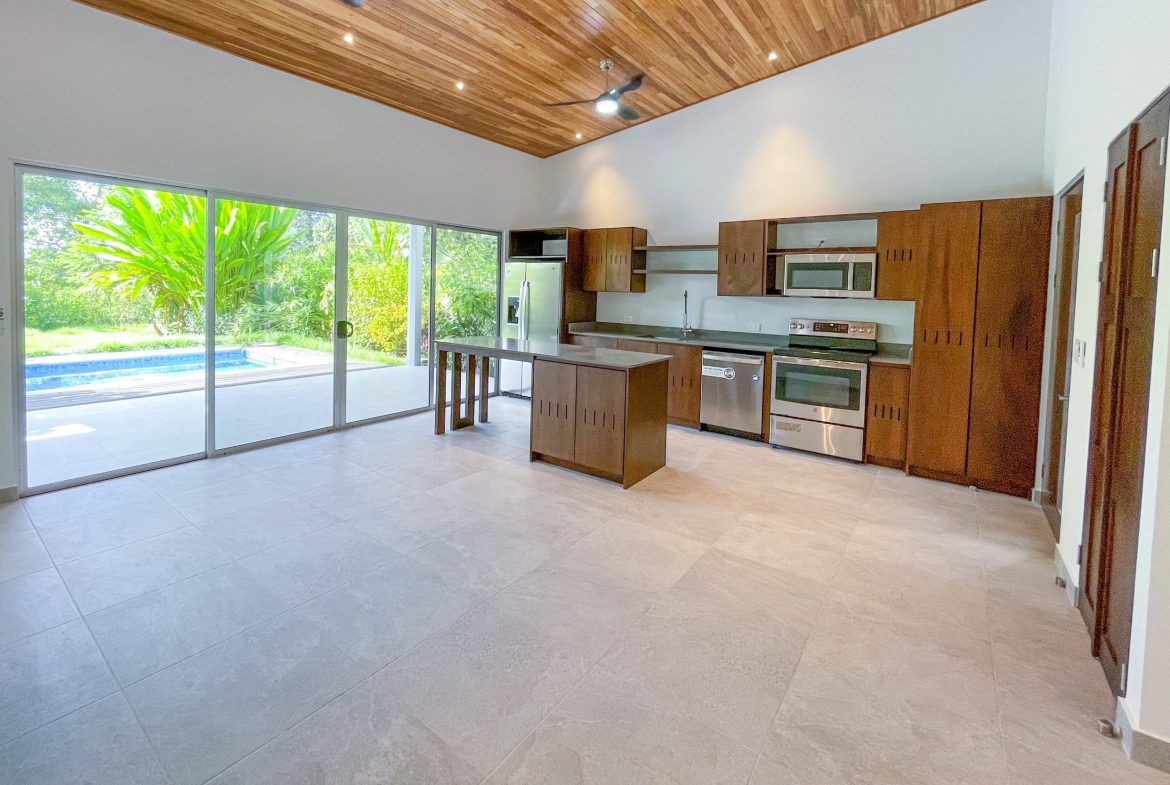 3-BEDROOM HOME WITH POOL AND EASY ACCESS IN OJOCHAL, Uvita, Costa Rica — photo 5