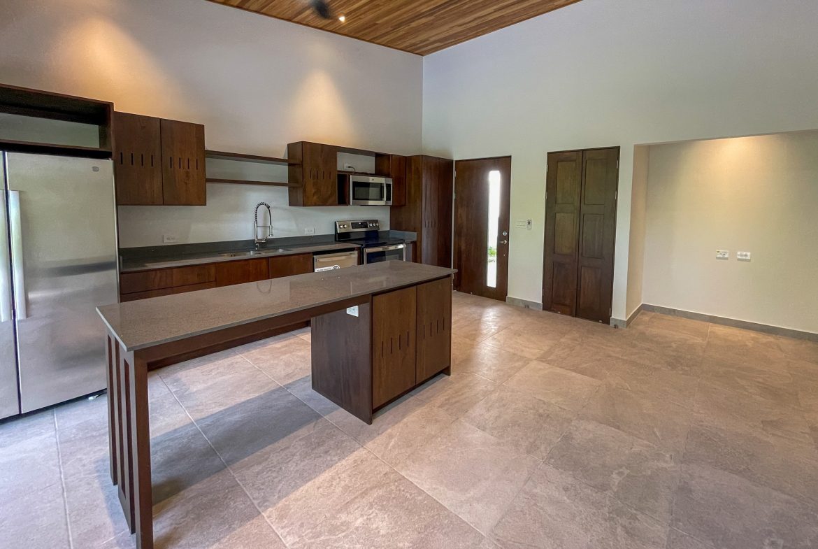 3-BEDROOM HOME WITH POOL AND EASY ACCESS IN OJOCHAL, Uvita, Costa Rica — photo 6