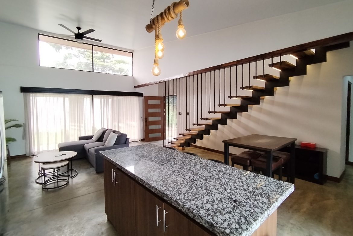 TWO-STORY 3-BEDROOM COMTEMPORARY HOME CLOSE TO THE WHALE TAIL, Uvita, Costa Rica — photo 7