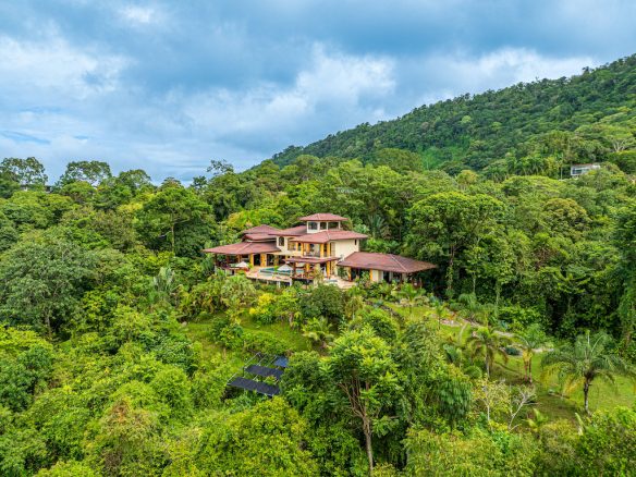 SKYFALL – LUXURY OCEAN VIEW HOUSE AND GUEST HOUSE IN ESCALERAS, Dominical, Costa Rica — photo 7