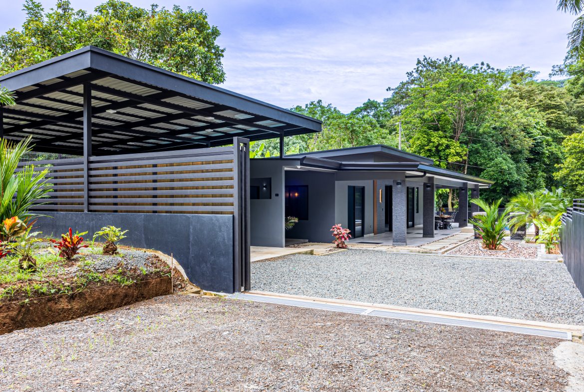 BRAND NEW 3-BEDROOM HOME PLUS EXTRA LAND TO DEVELOP – 0.26 ACRES