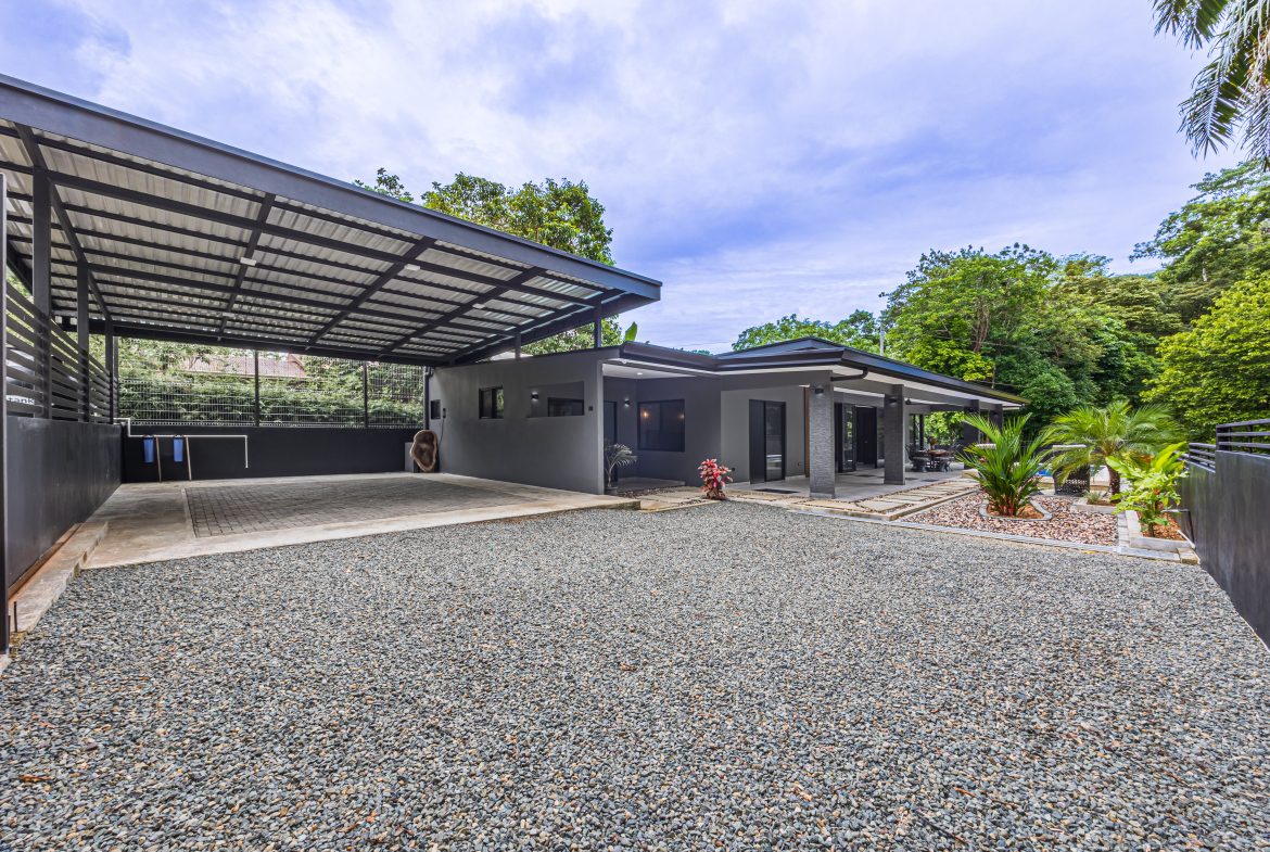 BRAND NEW 3-BEDROOM HOME PLUS EXTRA LAND TO DEVELOP – 0.26 ACRES