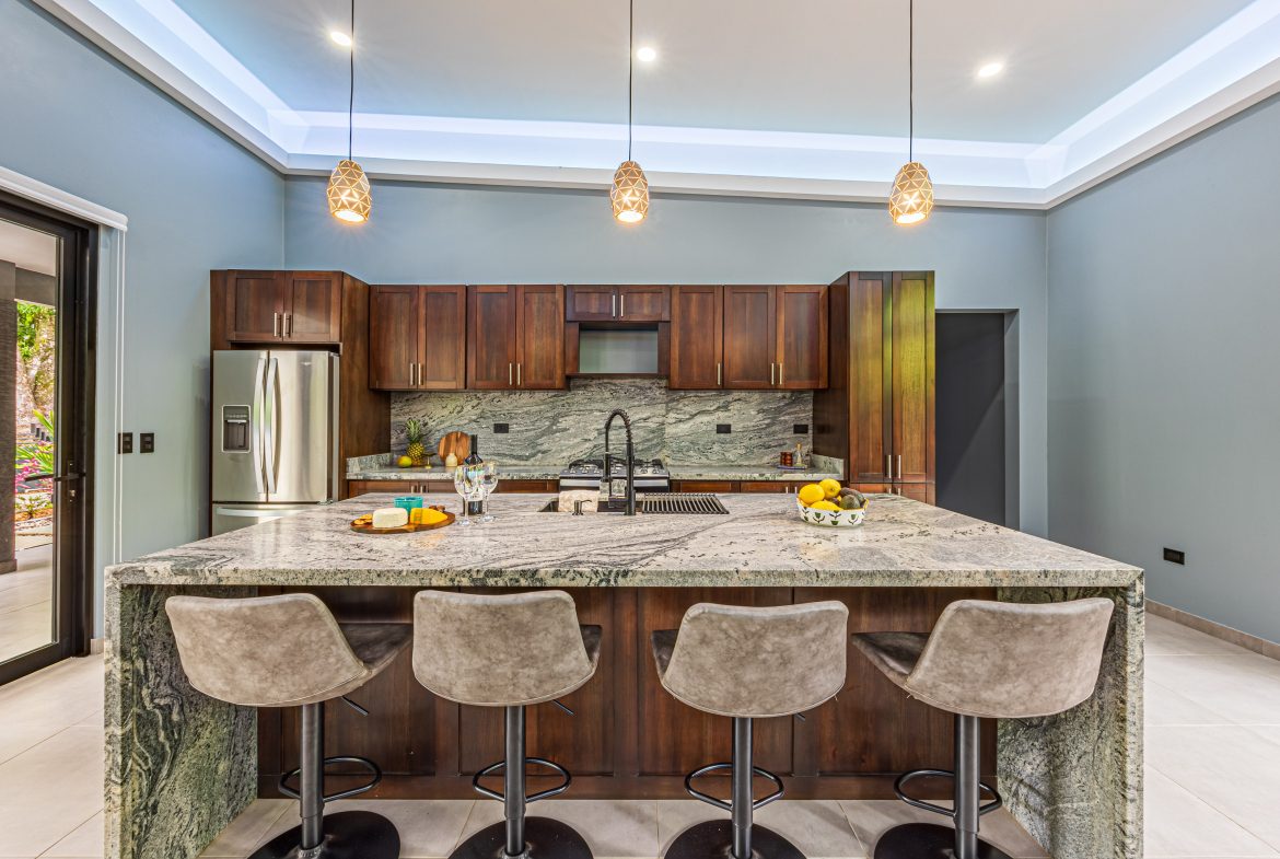 BRAND NEW 3-BEDROOM HOME PLUS EXTRA LAND TO DEVELOP – 0.26 ACRES, Uvita, Costa Rica — photo 4