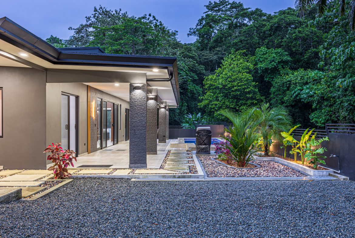 BRAND NEW 3-BEDROOM HOME PLUS EXTRA LAND TO DEVELOP – 0.26 ACRES