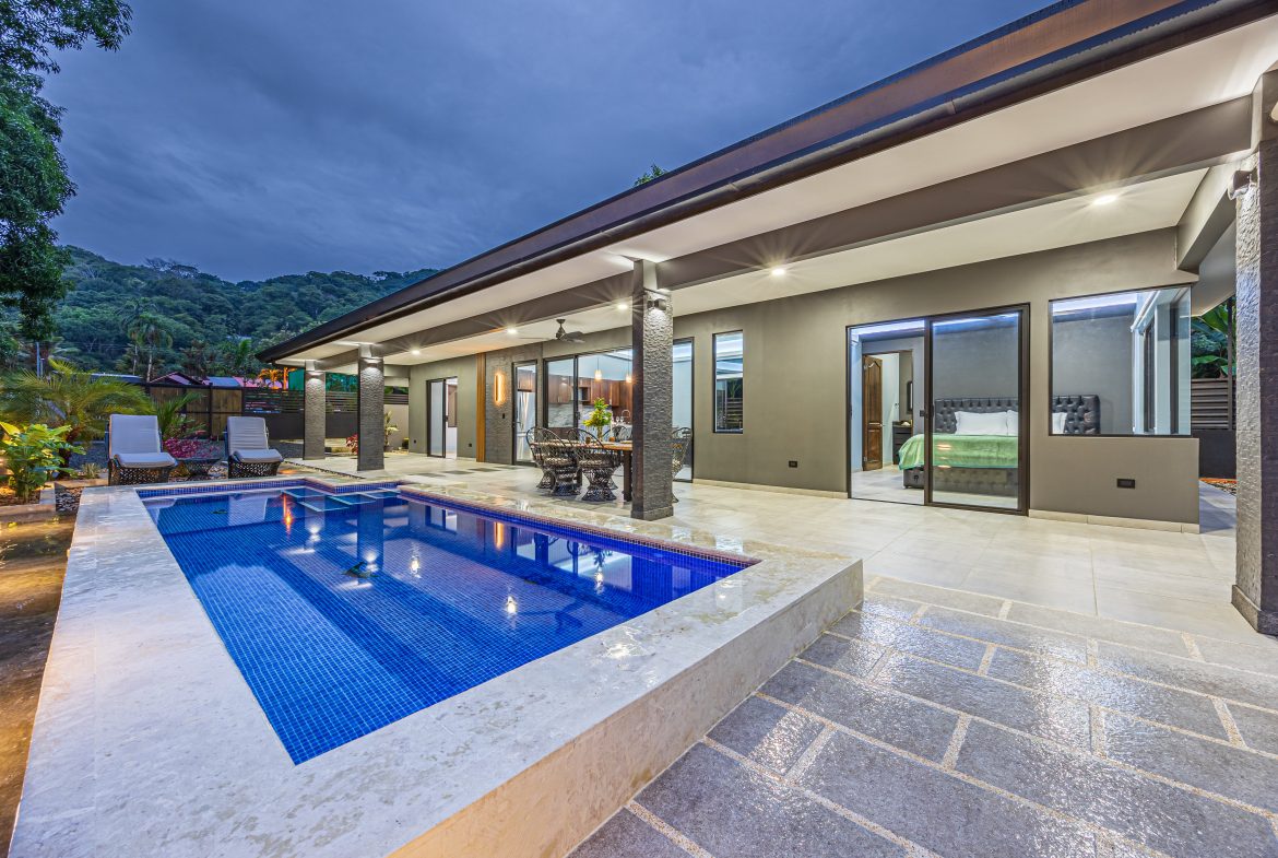 BRAND NEW 3-BEDROOM HOME PLUS EXTRA LAND TO DEVELOP – 0.26 ACRES