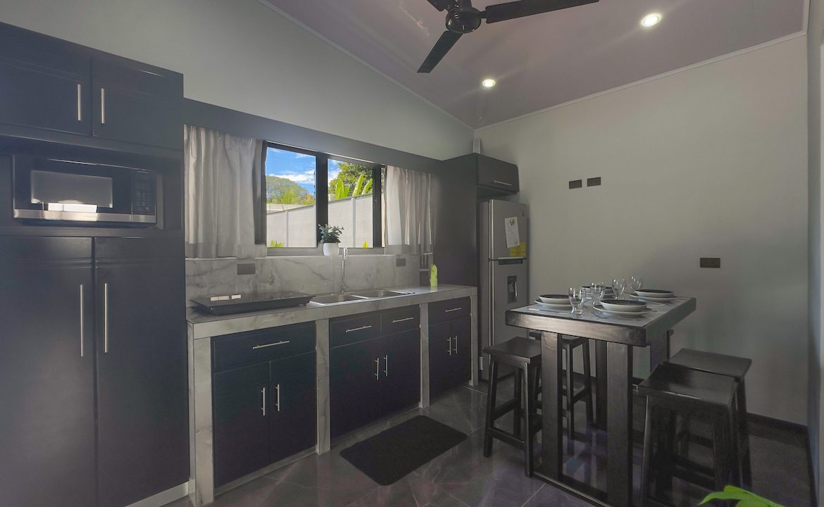 1 BEDROOM HOME WITH POOL AND ROOM TO EXPAND