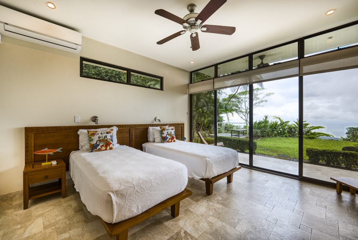 WHALE TAIL AND AMAZING OCEAN VIEWS 2 BEDROOM HOME FOR SALE