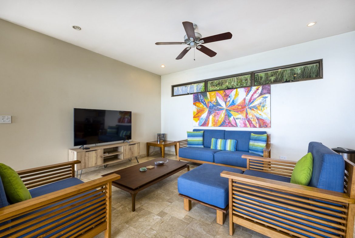 WHALE TAIL AND AMAZING OCEAN VIEWS 2 BEDROOM HOME FOR SALE
