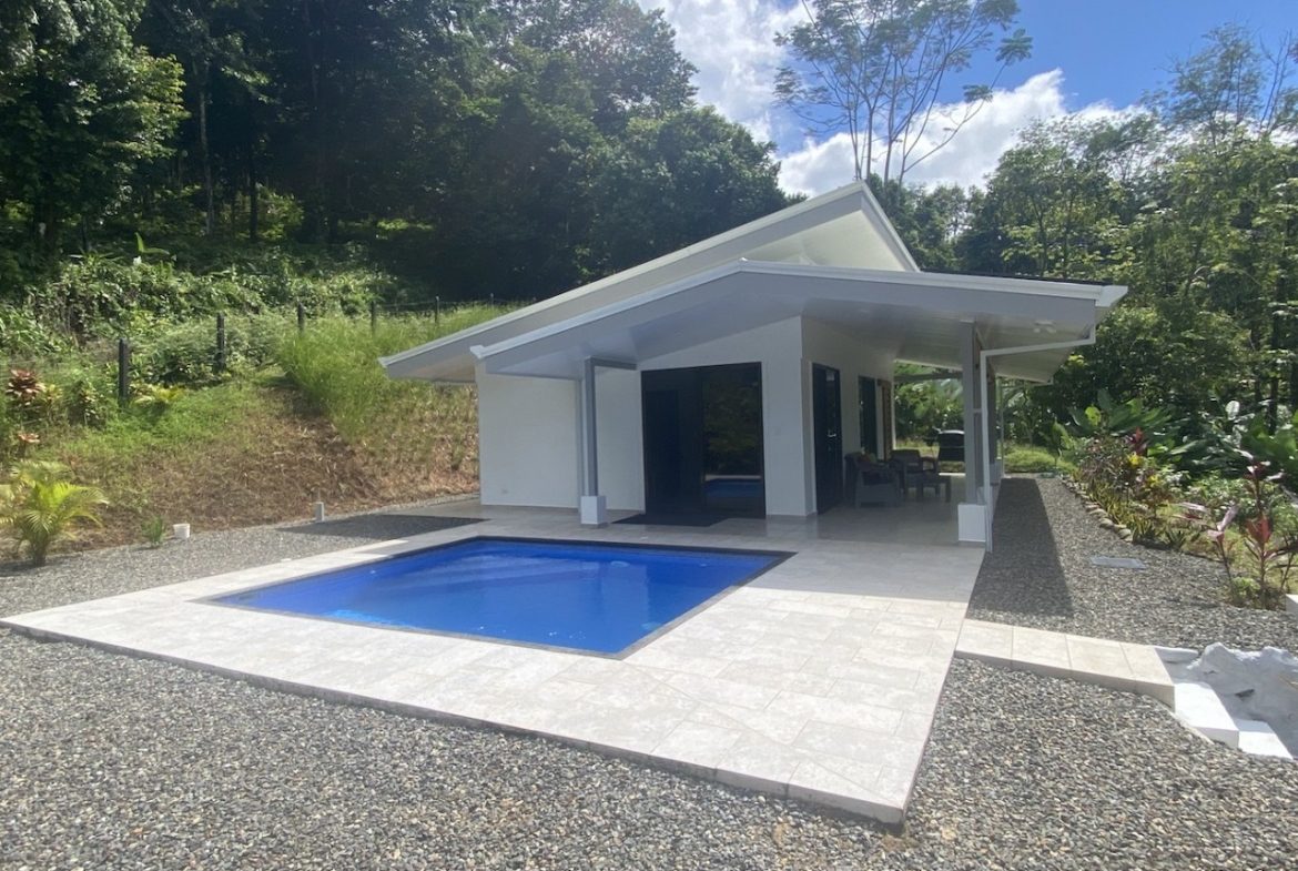 HOME FOR SALE IN OJOCHAL – 2 BEDROOM & 2 BATHS WITH POOL AND JUNGLE VIEWS, Uvita, Costa Rica — photo 6