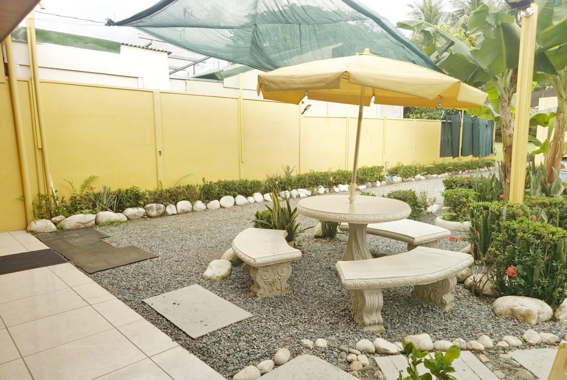 TWO INCOME-GENERATING APARTMENTS FOR SALE IN UVITA
