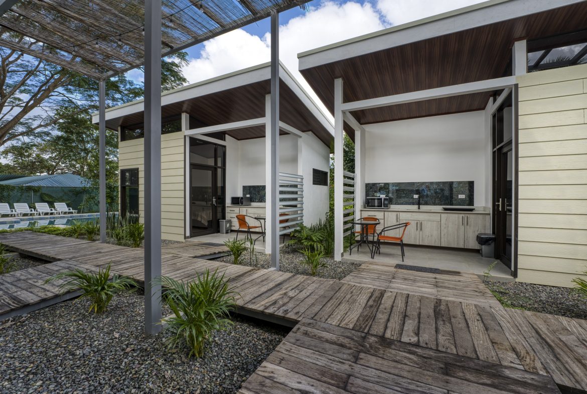 BRAND NEW BUNGALOWS IN UVITA – PRIME LOCATION | 5 BEDROOMS – 5 BATHS | 0.12 ACRES