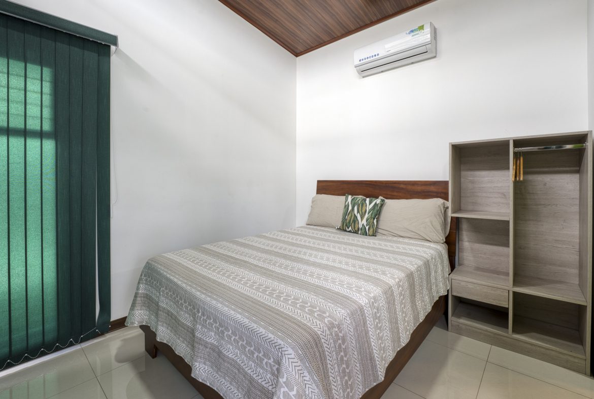 BRAND NEW BUNGALOWS IN UVITA – PRIME LOCATION | 5 BEDROOMS – 5 BATHS | 0.12 ACRES