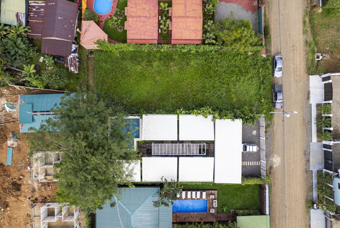 BRAND NEW BUNGALOWS IN UVITA – PRIME LOCATION | 5 BEDROOMS – 5 BATHS | 0.12 ACRES
